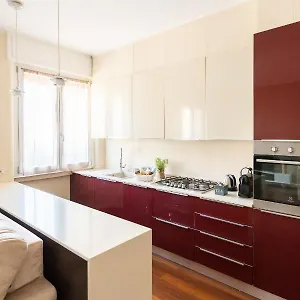 rosselli-13-milan-apartment.it-lombardy.com/