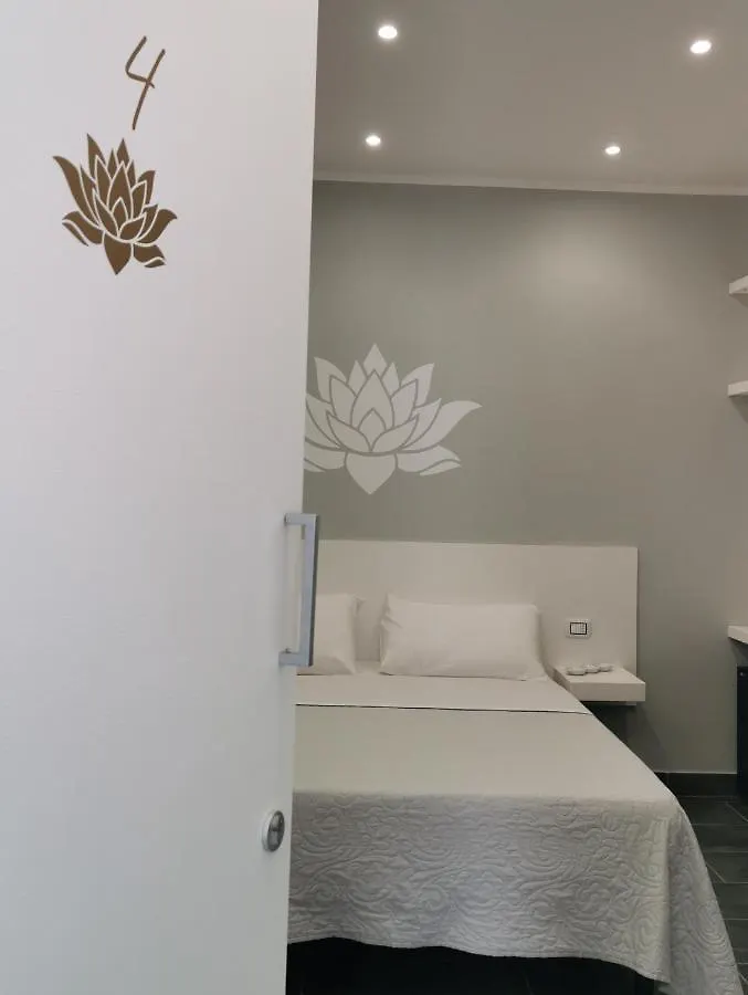 Fiore Di Loto Rooms Carini Bed & Breakfast
